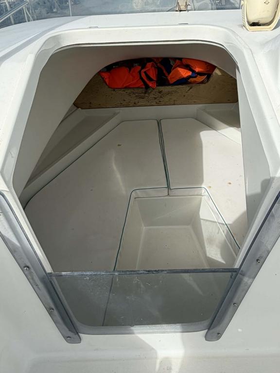 QUICKSILVER 640 CABINE